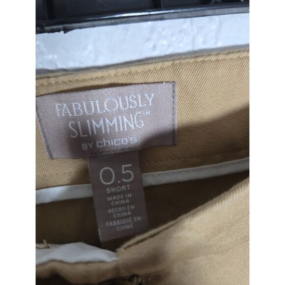 Chico’s Fabulously Slimming Khaki Ankle Short Pants Size 0.5 US 6 - Picture 4 of 5